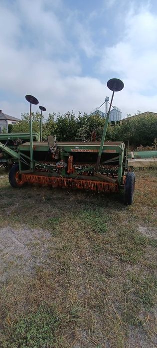 Amazone D8 3m AD 302  303  KE