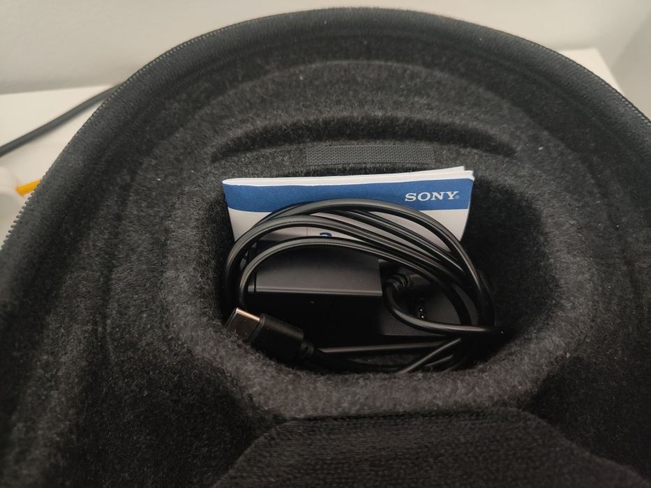 Sony Auscultadores Sem Fios Com Microfone Pulse Elite PS5