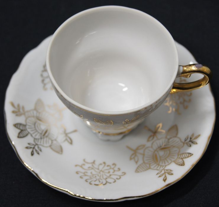Filiżanka biała porcelana złoto Japan