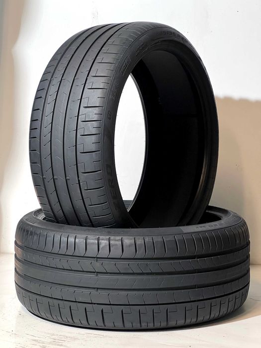 Pneus Pirelli Pzero PZ4 Elect (EV) - 235/35/20 - Como NOVOS