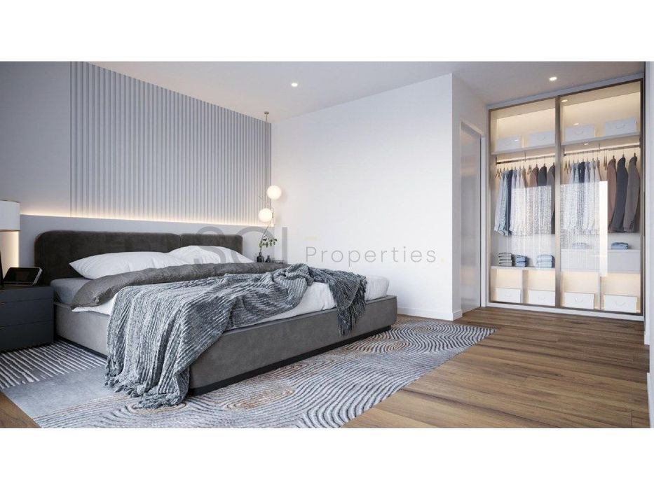Apartamento T2 com Parqueamento e Terraço Fernão Ferro