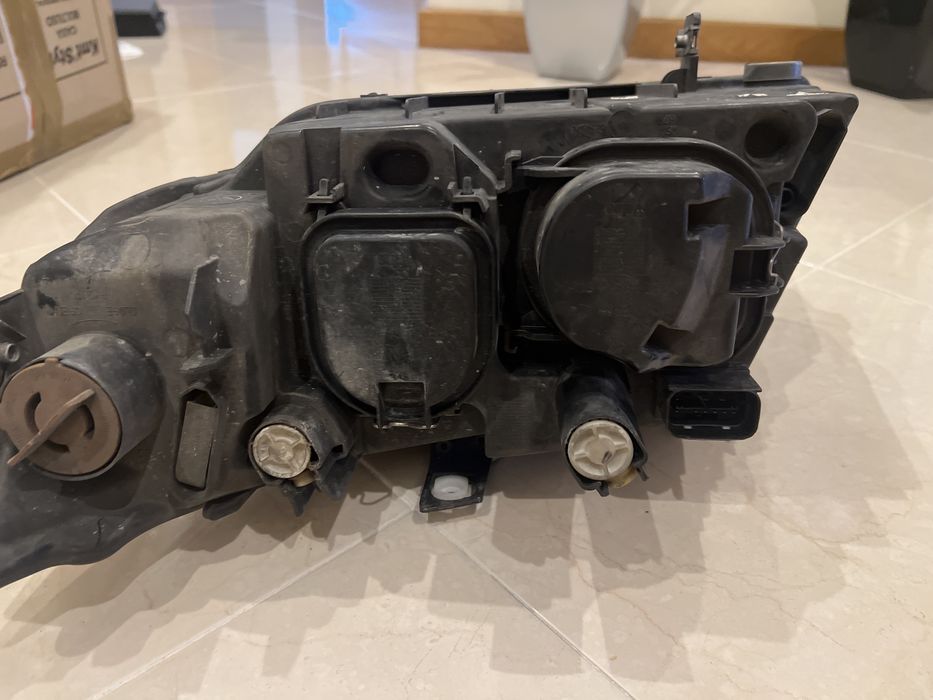 Bmw E90 Farois Valeo originais