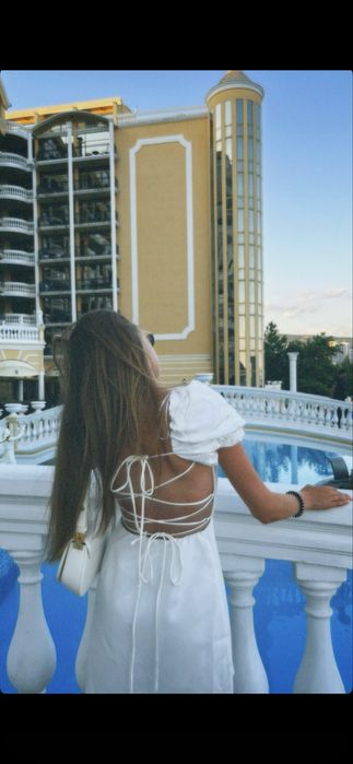 Сукня біла zara xs