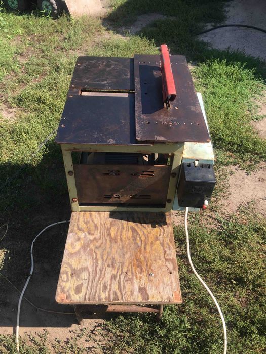 Столярный станок СФР-1 станок фуговально-распиловочный