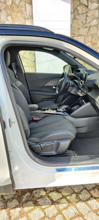 Peugeot 2008 GT de 2021 – Estado Impecável | Apenas 23.000 km