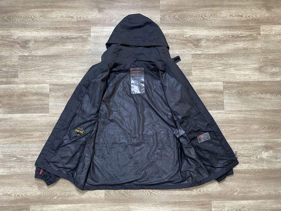 Чорна куртка Prada Milano Sport Gore-Tex Size M