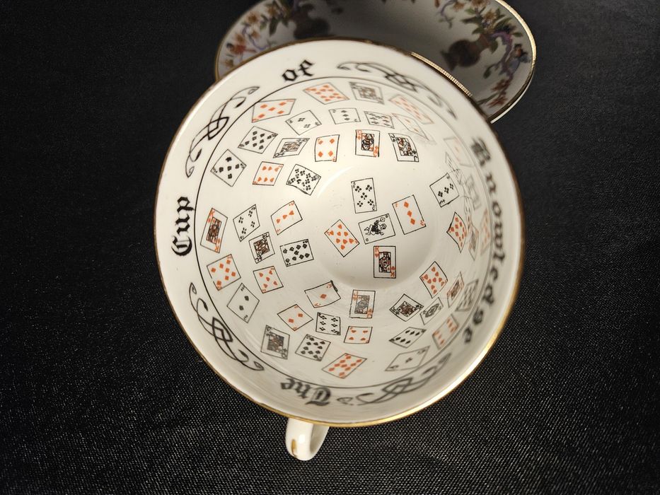 Raríssima  taça de Teimancia de 1920 com pires impecável