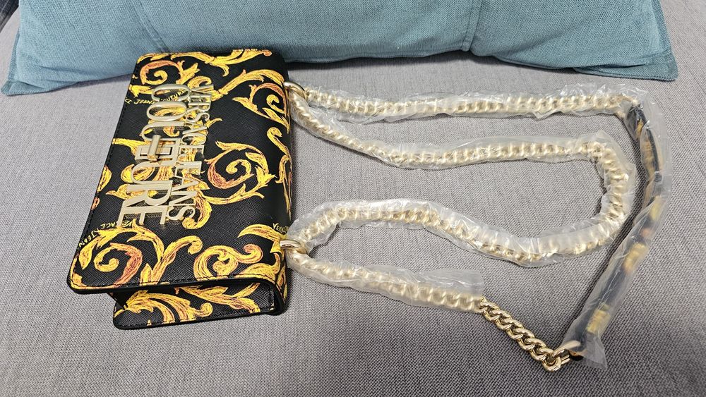 Сумка Versace Jeans Couture крос боді малюнок чорна кежуал