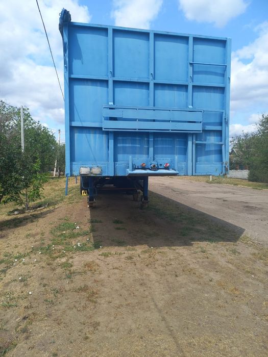 Продам трактор Т-25 та прицеп