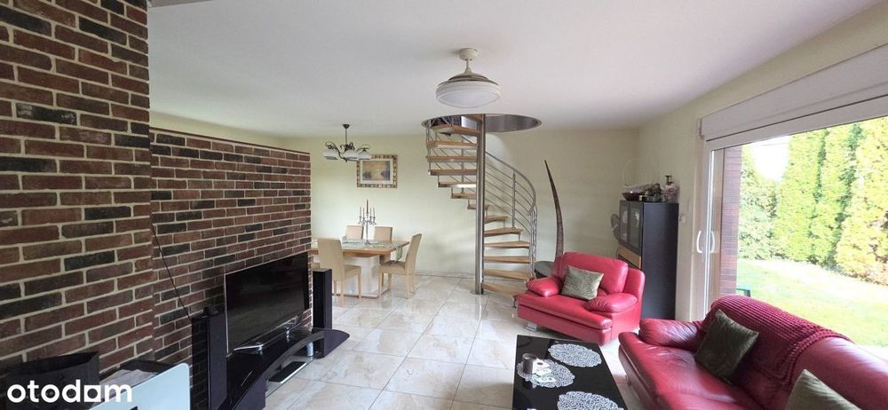 Dom mieszkalno-usługowy z warsztatem