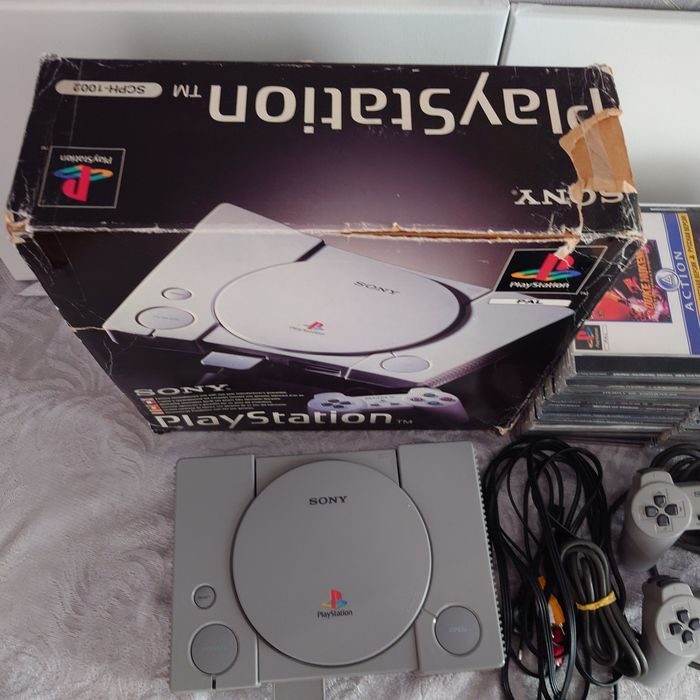 Playstation 1 ревізія 1002 та 40 нових дисків