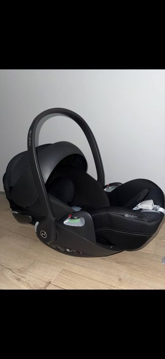 Продам  автокрісло Cybex cloud t +plus size