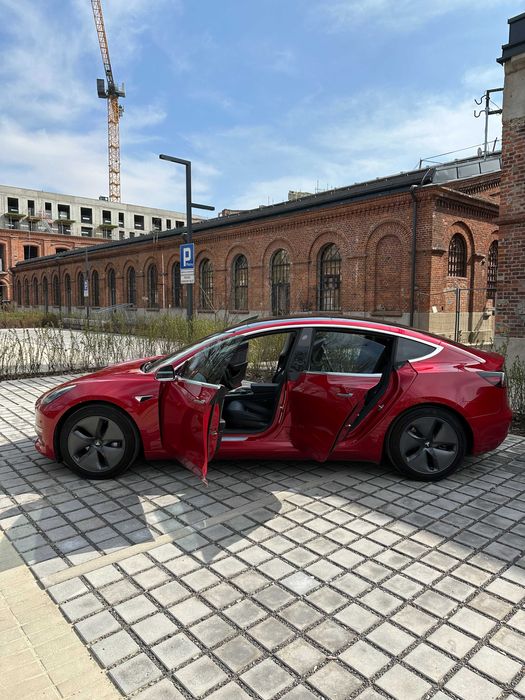 Tesla Model 3 Standard Range Plus