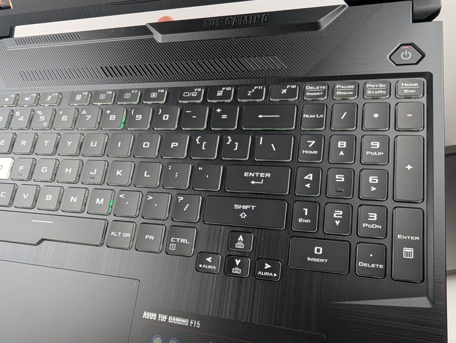 LAPTOP GAMINGOWY Asus TUF F15 RTX 3050 Intel i5-11400H 144 hz