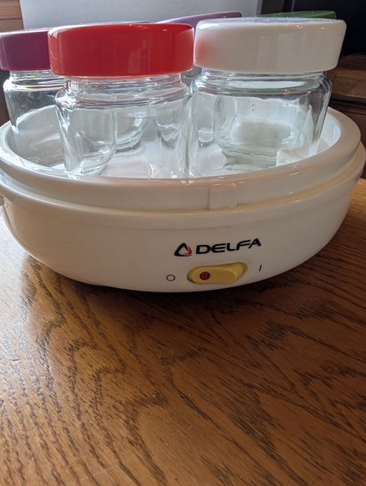 Йогуртниця delfa