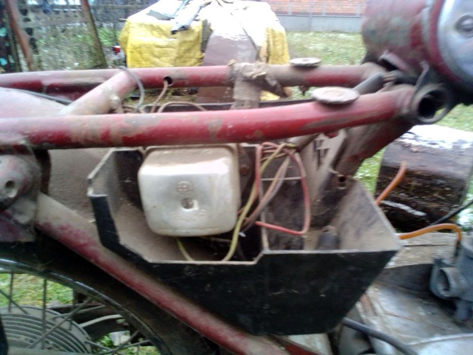 Продам під ремонт або запчастини Мотоцикл JAWA634 двухциліндрова