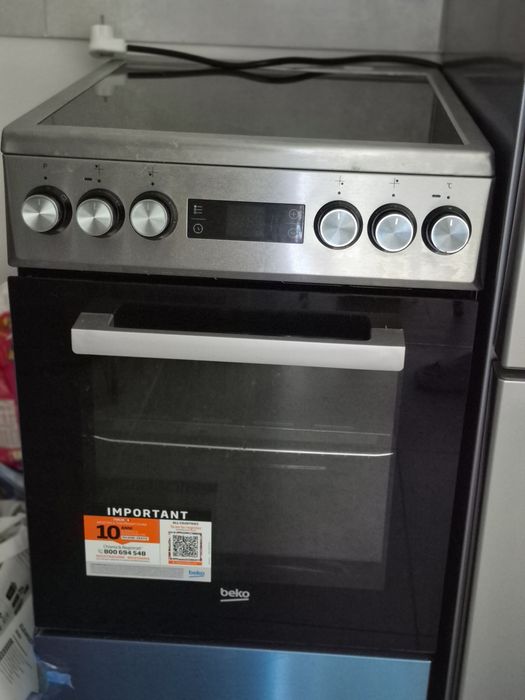 Kuchenka wolnostojąca Beko