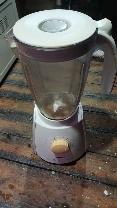 блендер Philips HR2061/HR2064. Чаша 2л