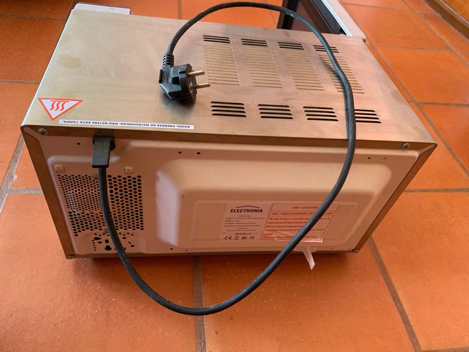 Microondas Electronia