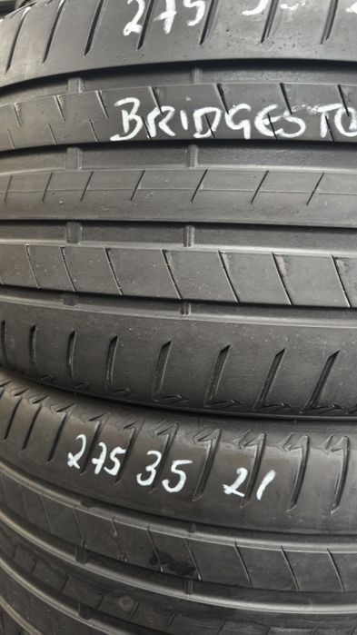 Pneus 275/35/21 Bridgestone