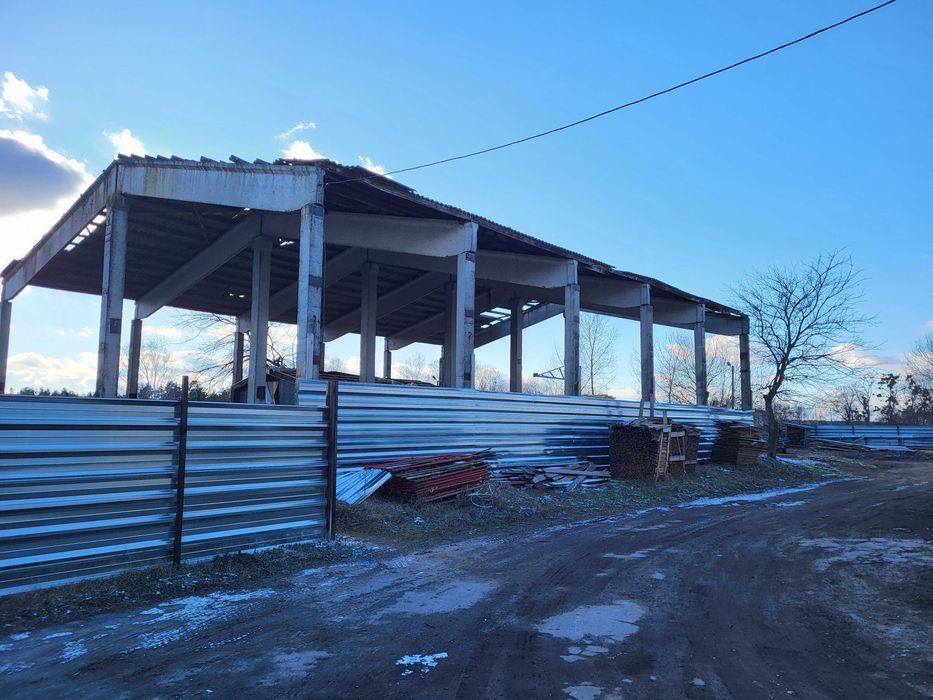 Продам промисловий комплекс 1294 м², ділянка 0,97 га, КТП, орендар
