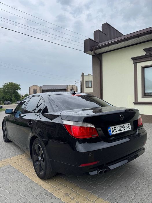 Продам BMW 5 E60