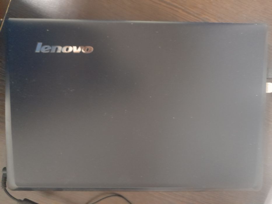 Ноутбук LENOVO G560E