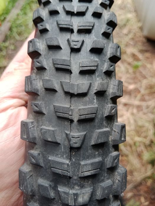 Opona 29 Kenda booster 2.40