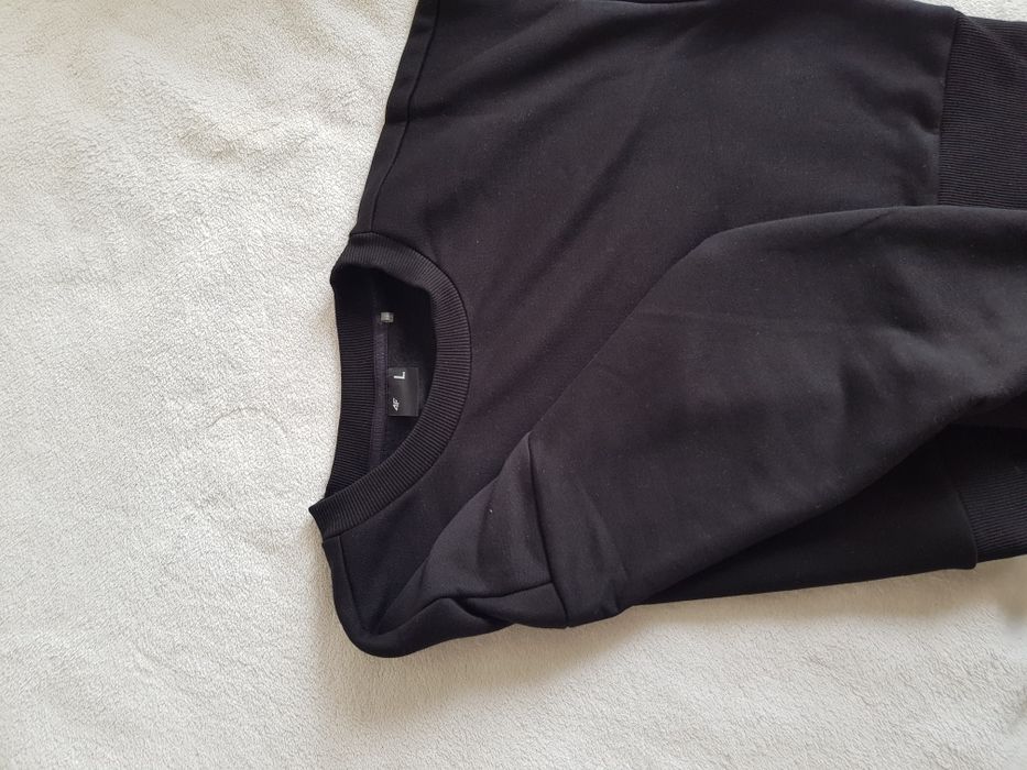 Bluza crop top 4F