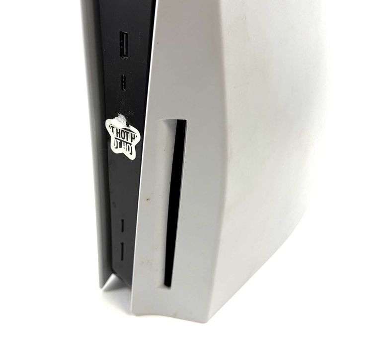 Konsola PS5 825gb