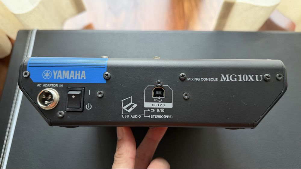 Mesa de Mistura Yamaha MG10XU