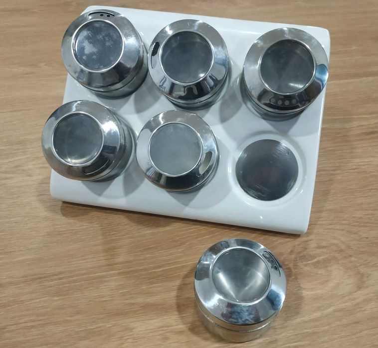 Spice Rack443822074066391041