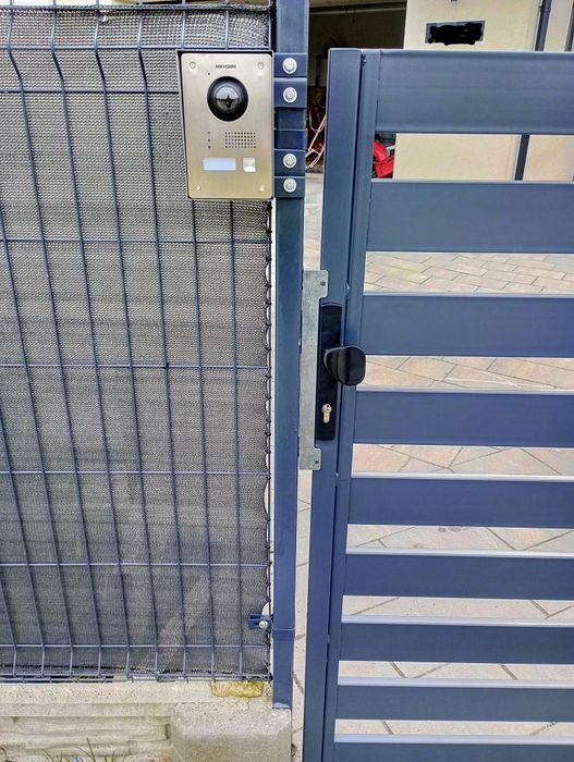 Napędy do bram/ szlabany/ wideodomofony