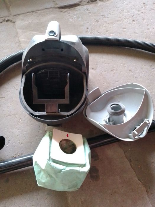 Продается пылесос рабочий