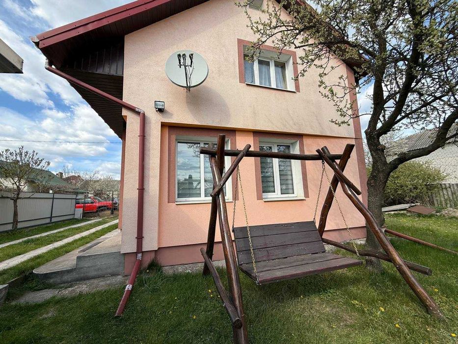 Продаж будинку в Підрясному, вул. Варбова.