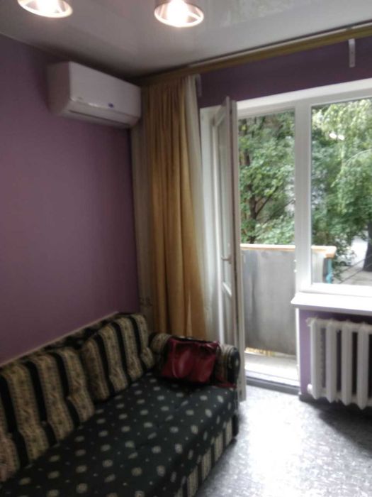 Сдам малосемейку на Титова Богдана Хмельницкого