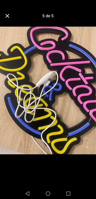 Neon cocktails dreams letreiro luminoso