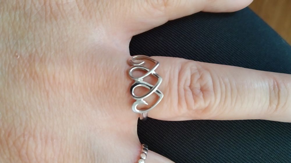 Anel Prata com corações