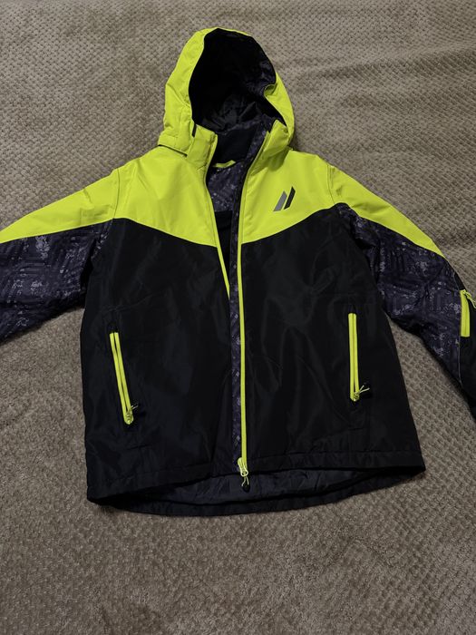 Лижна куртка жіноча або підліткова