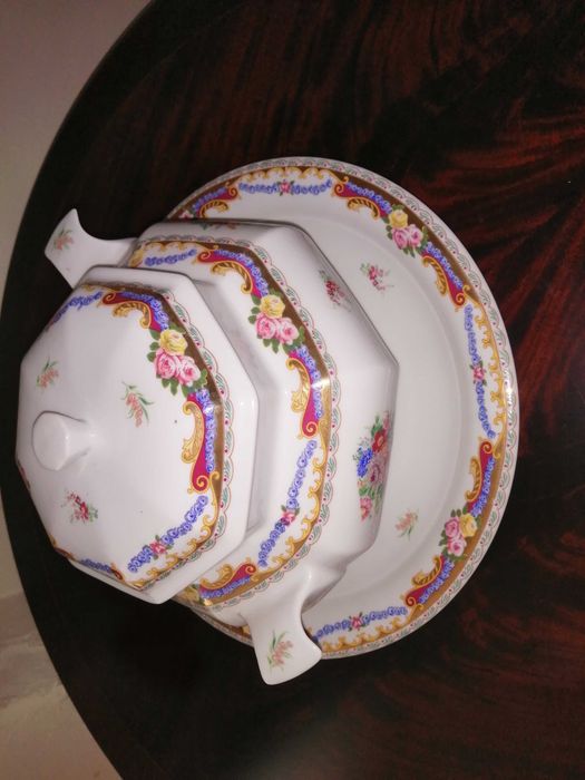 terrina de porcelana