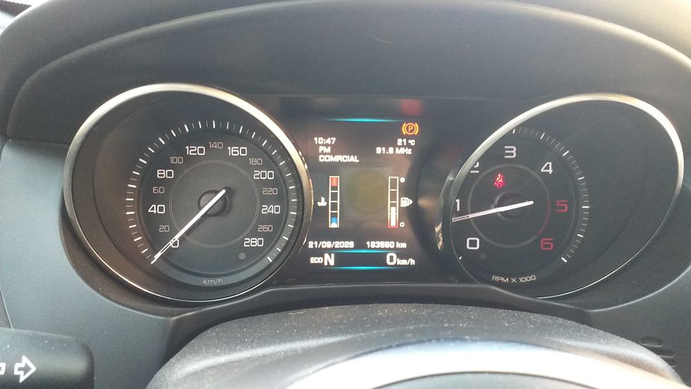 Jaguar XE 2.0 D R-Sport Aut. | 2015 | 163.550 km | 12.800€ — photo 5