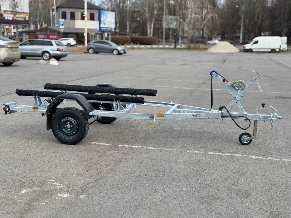 Прицеп для перевезеня гидроцикла, лодки.