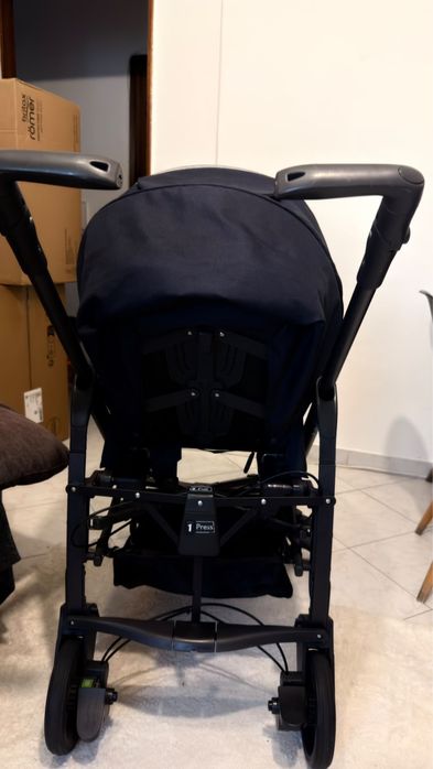 Carrinho de bebe + alcofa