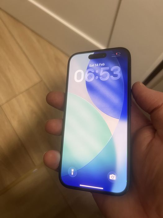 Iphone 16  256  gb bkack ideał bat 96%