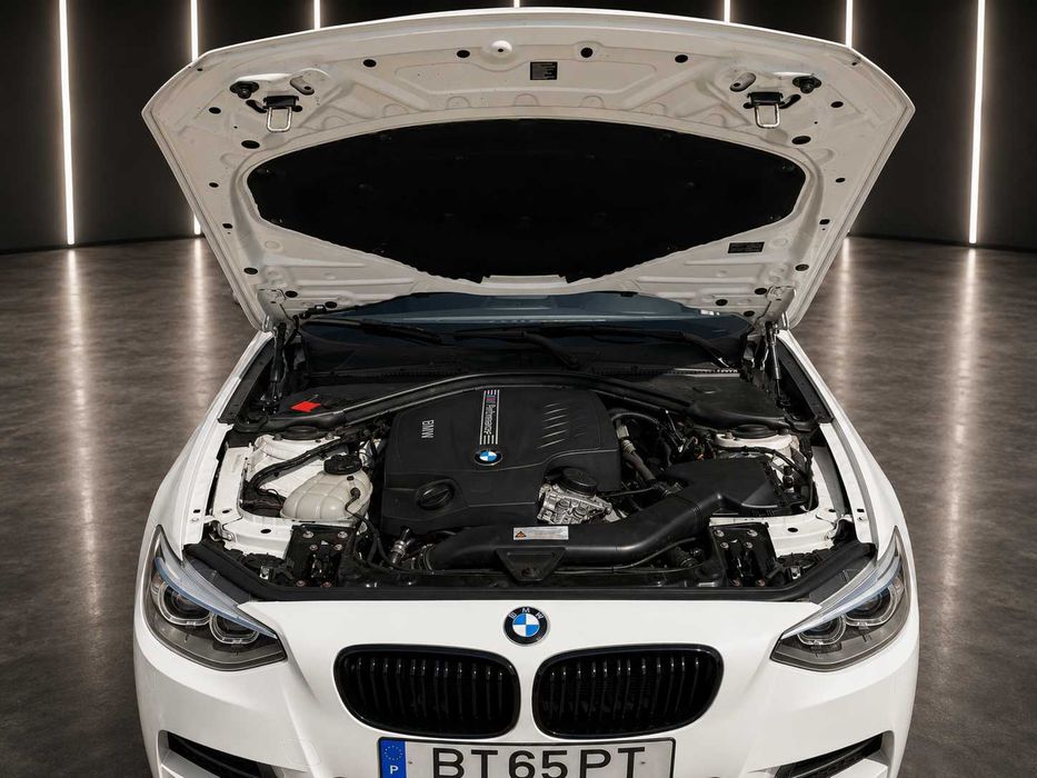 BMW M135i — fotografia 12