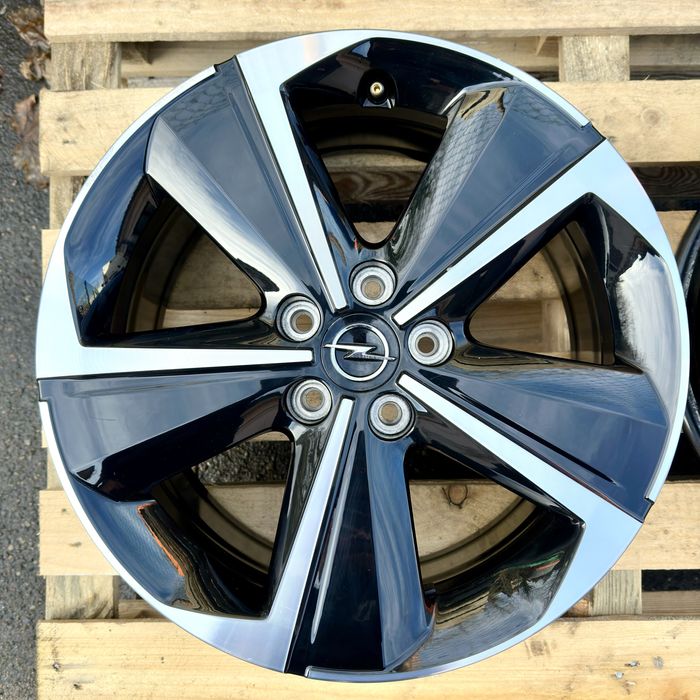 Alufelgi 5x108 OE Opel Astra L 17 cali Opel Peugeot Citroen Ford