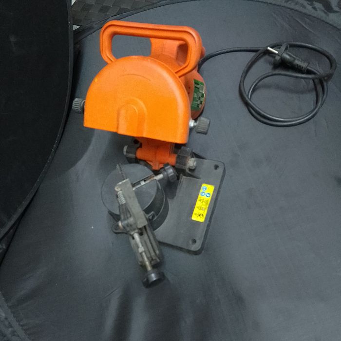 Afiador Elétrico Mader p/ Correntes de Motosserra