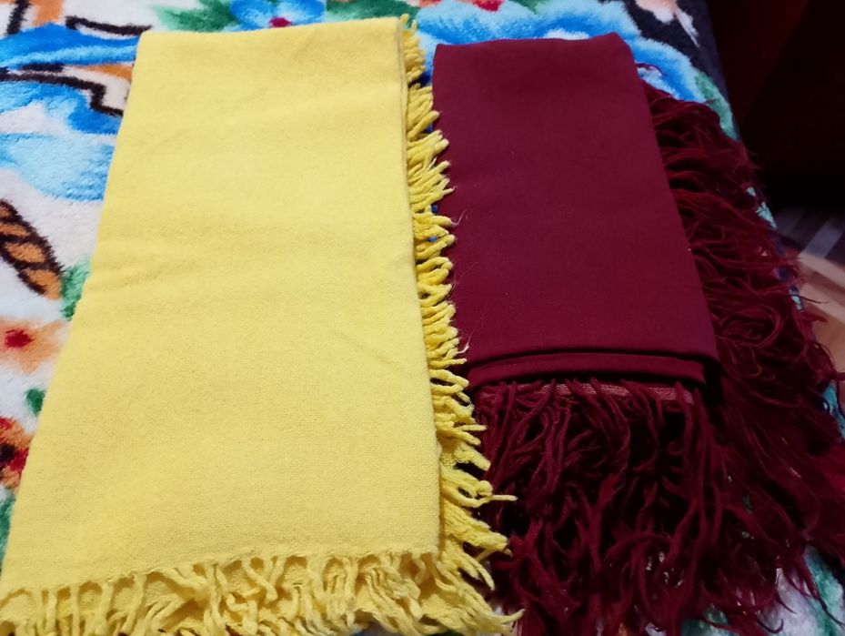 Хустки шерстяна та суконна