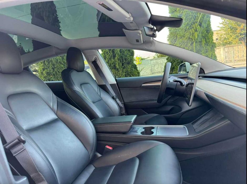 Tesla Model 3 Long Range AWD 2021