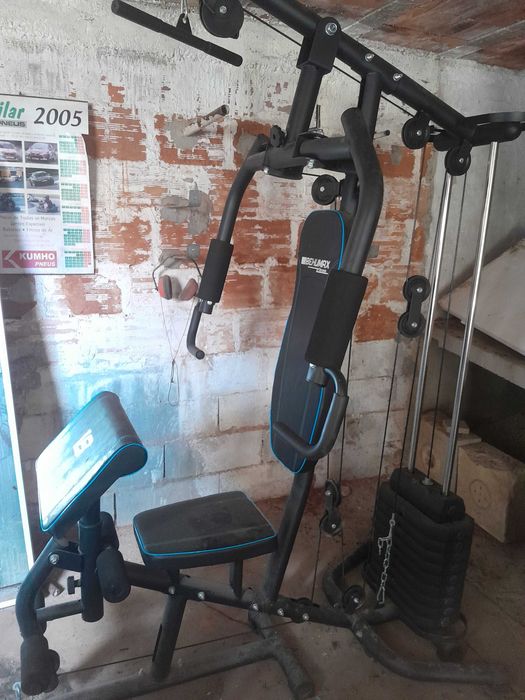 Maquina de musculação